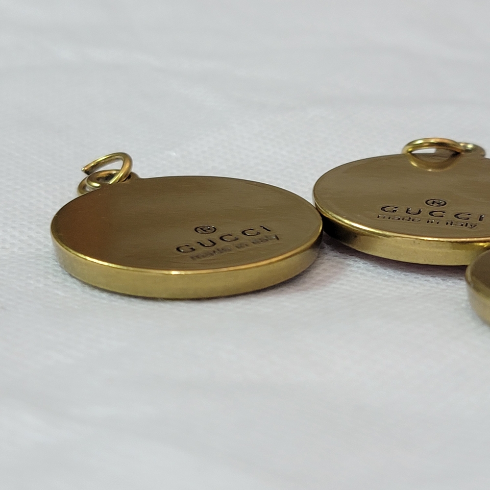 Auth🔥Gucci Gold Round Pendant - Picture 6 of 6